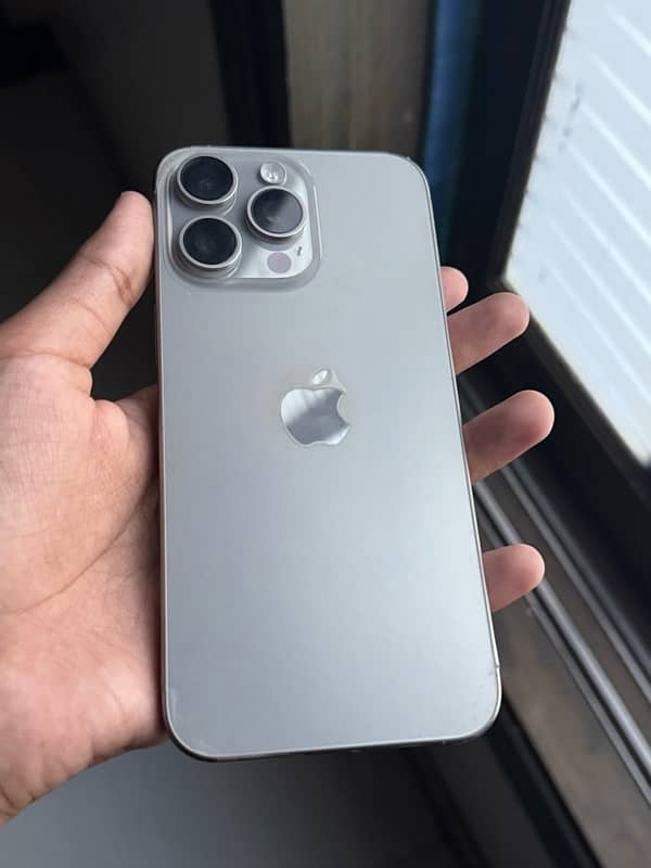 Iphone 15 Pro Max 10/10 3