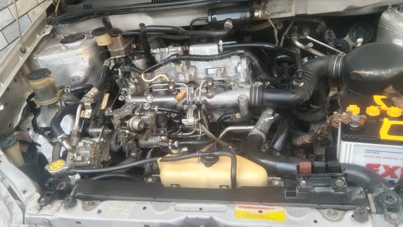 Toyota Corolla 2.0 D 2003 2