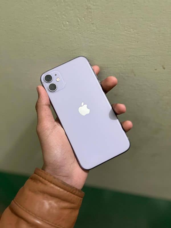iPhone 11 non pta jv 128gb 93% battery health 6