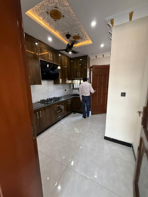 5 Marla Beautifully Designed House For Sale In Park View City Lahore. 6