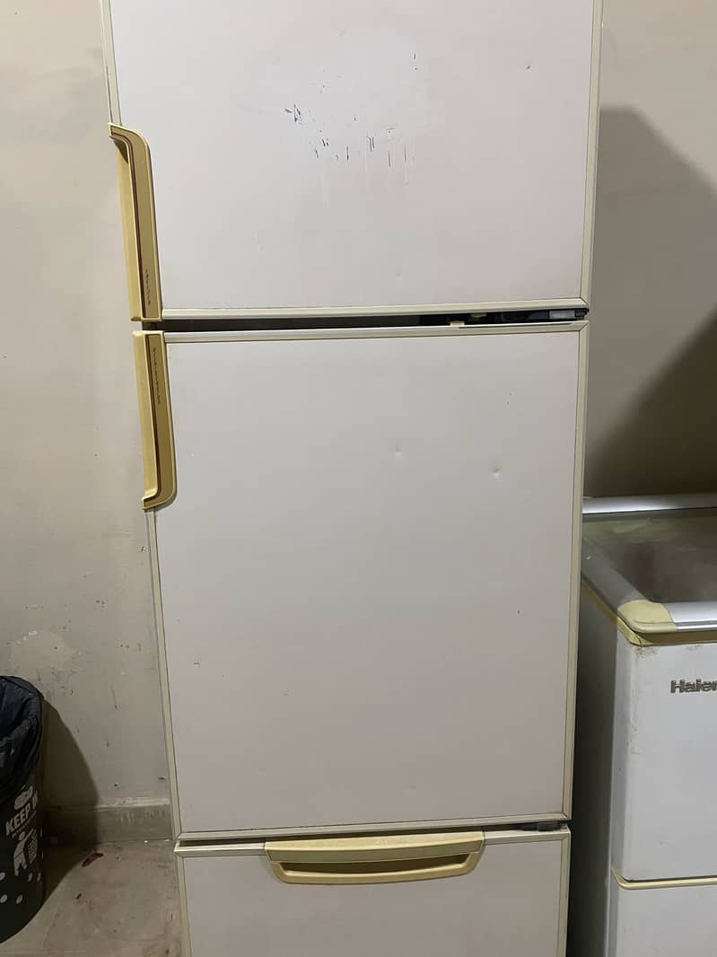 Fridge for sale 9
