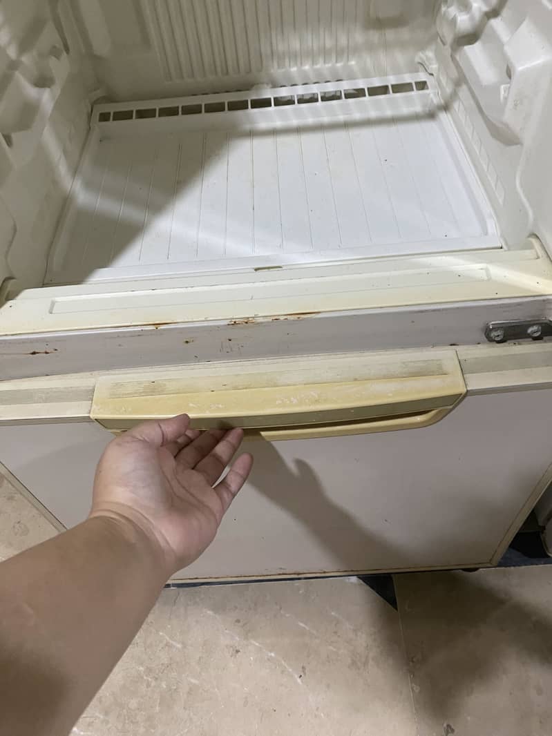 Fridge for sale 11