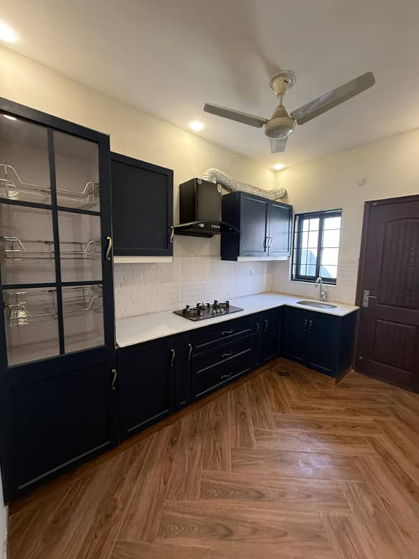 5 Marla Brand New Luxury House For Sale In Park View City Lahore 4