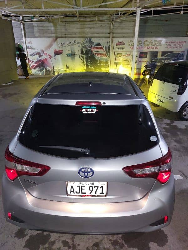 Toyota Vitz 2018 1