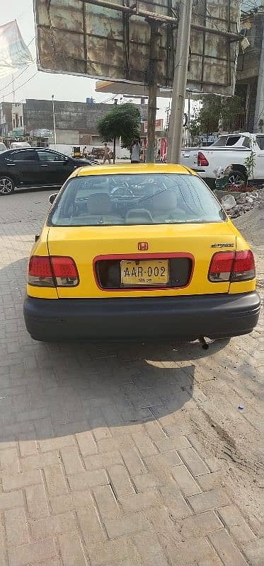 Honda Civic EXi 1996 3