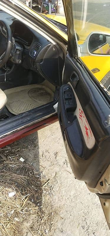 Honda Civic EXi 1996 4