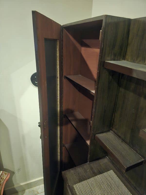 Dressing Table 1