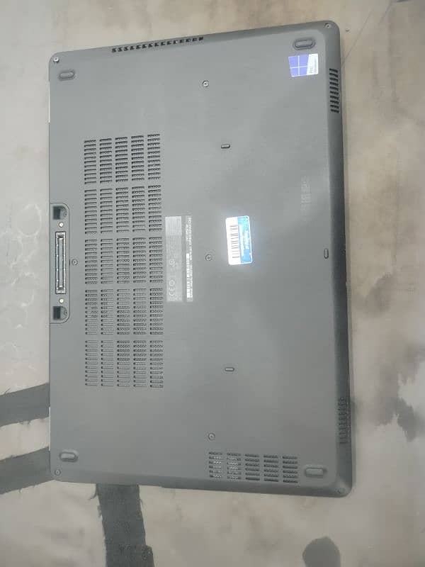 Laptop Core i5 6 generation 1