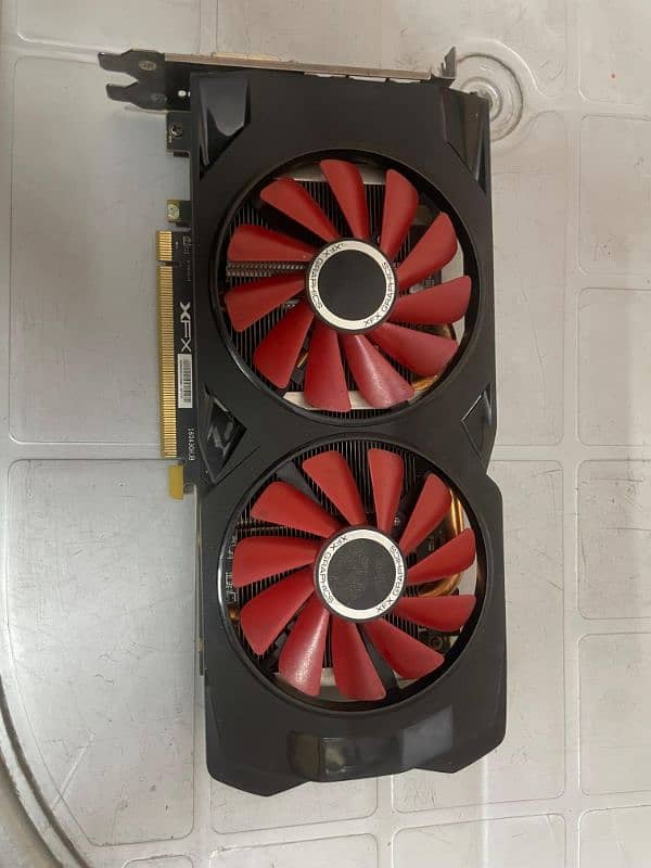 XFX 8 Gb 0