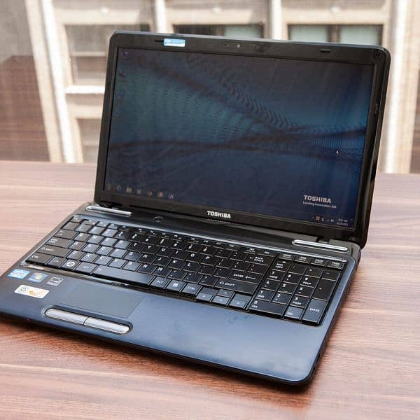 Toshiba laptop 1