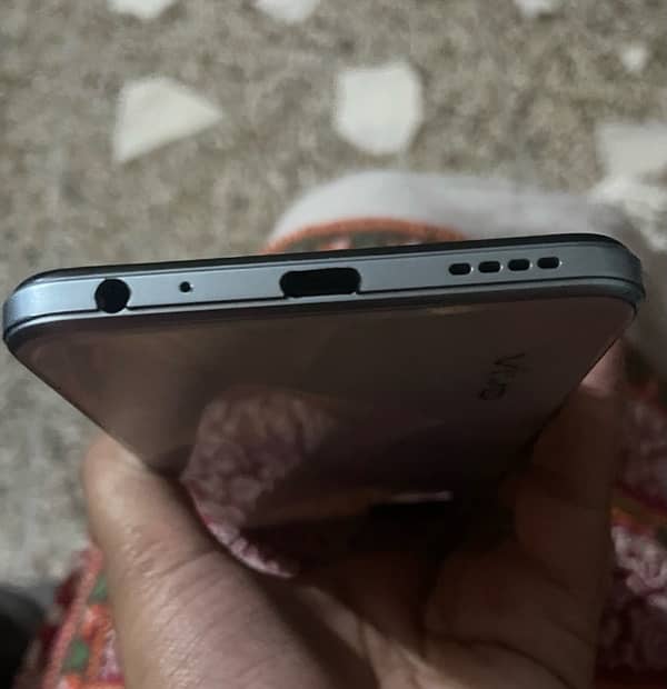 Vivo Y21 condition used 1