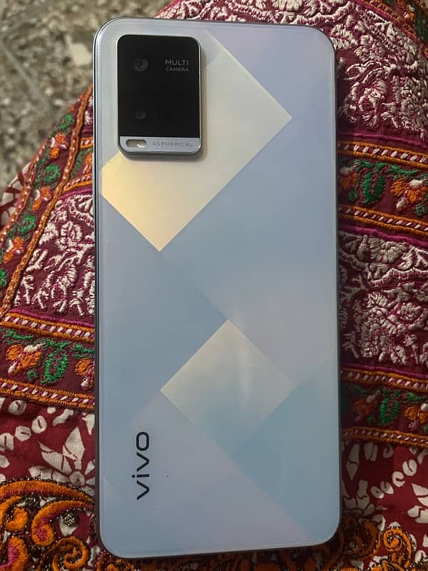 Vivo Y21 condition used 2