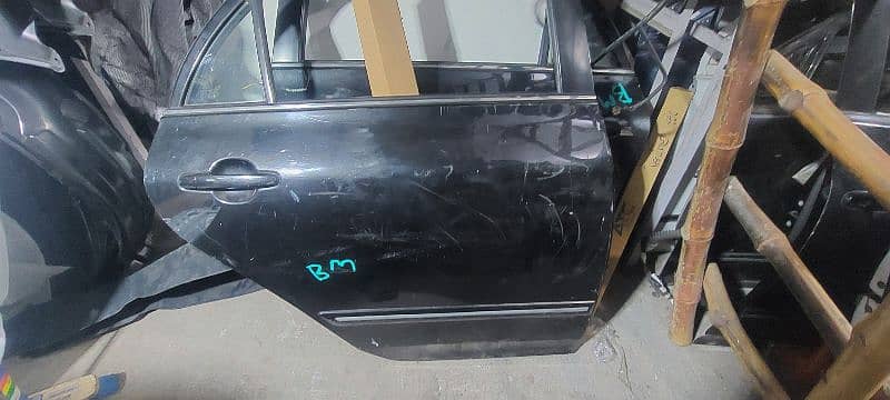 corolla trunk doors roof nose cut lights 7