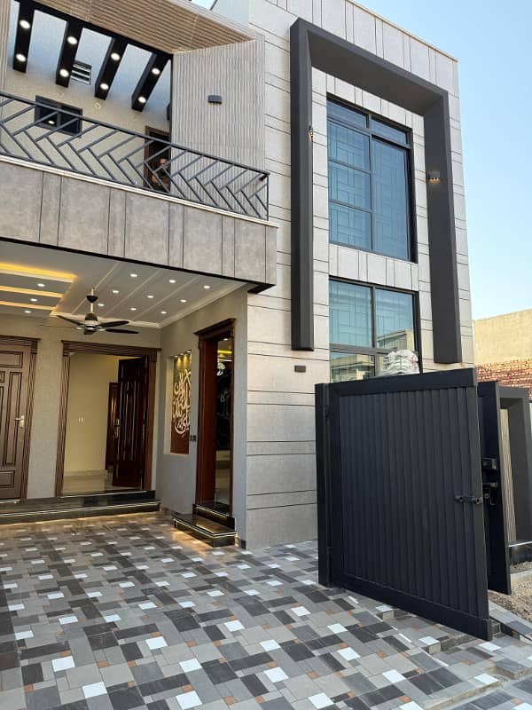 5 Marla Brand New A Plus Solid Constructed House For Sale In Tulip Overseas Block Park View City Lahore 1