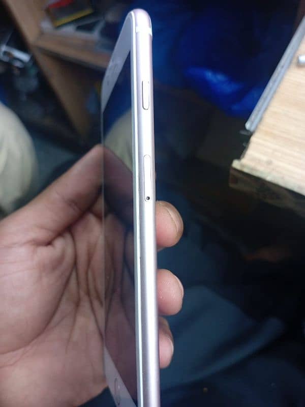 iphone 7plus 4
