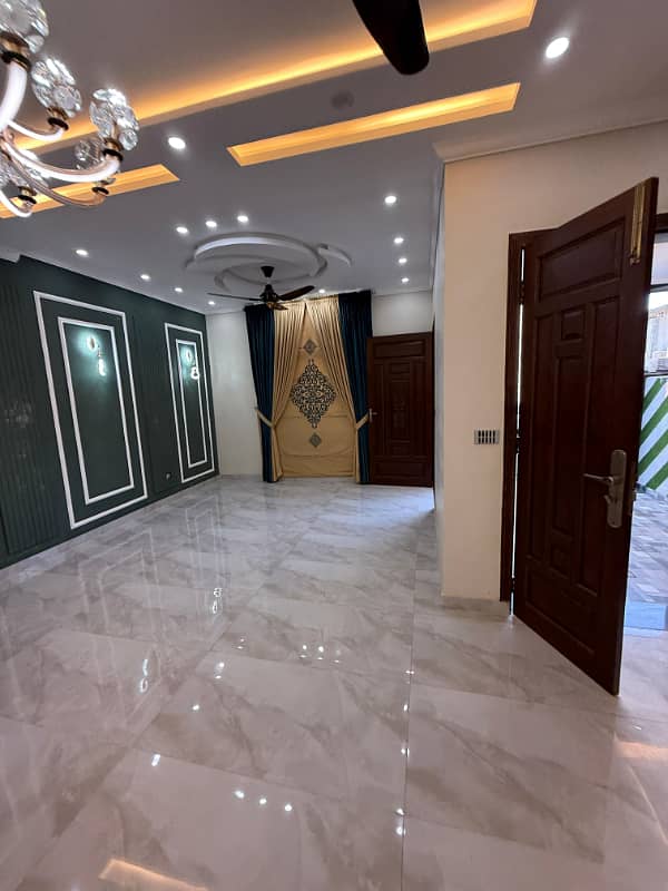 5 Marla Lavish House Available For Sale In Park View City Lahore 6