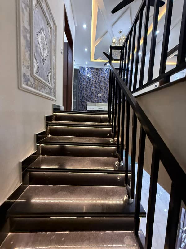 5 Marla Lavish House Available For Sale In Park View City Lahore 7