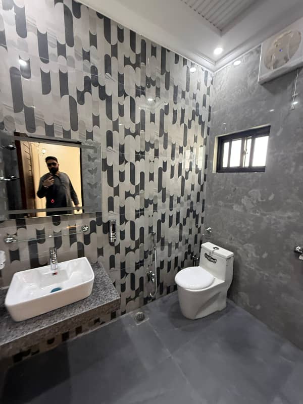 5 Marla Lavish House Available For Sale In Park View City Lahore 14
