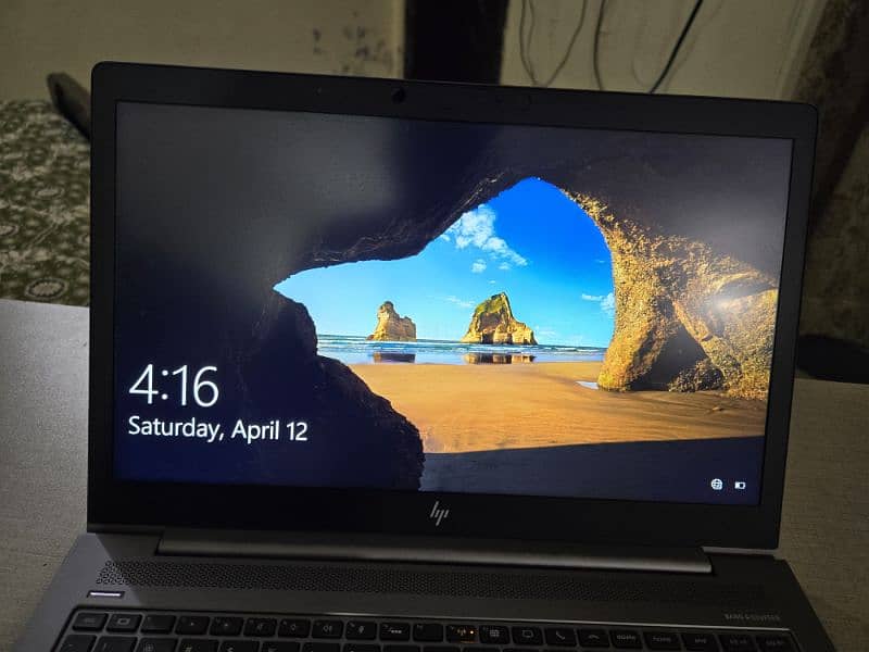 HP zBook core i7 8th gen 1