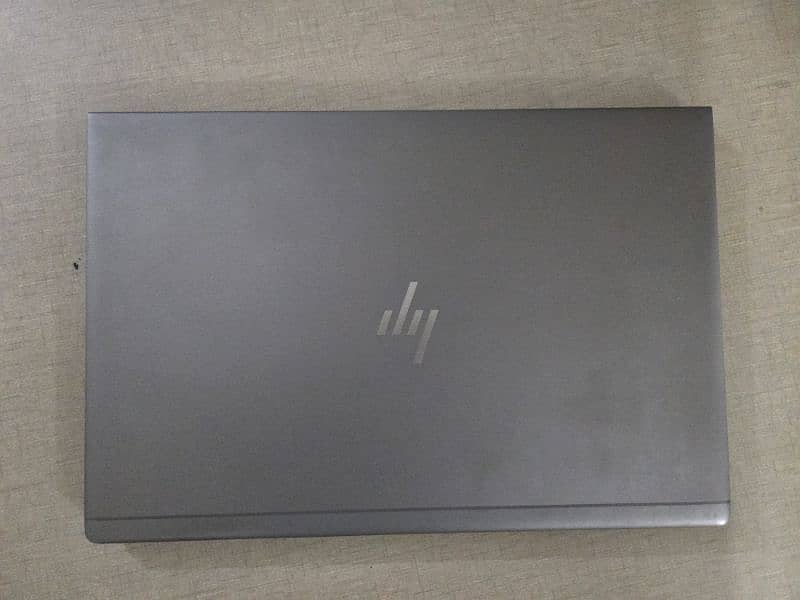 HP zBook core i7 8th gen 5