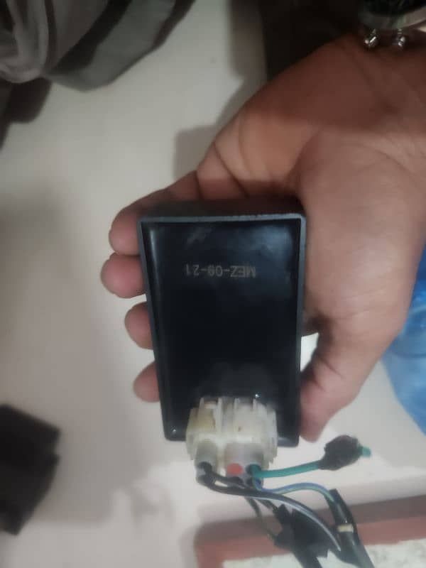 CDI UNIT Suzuki GS 150 5