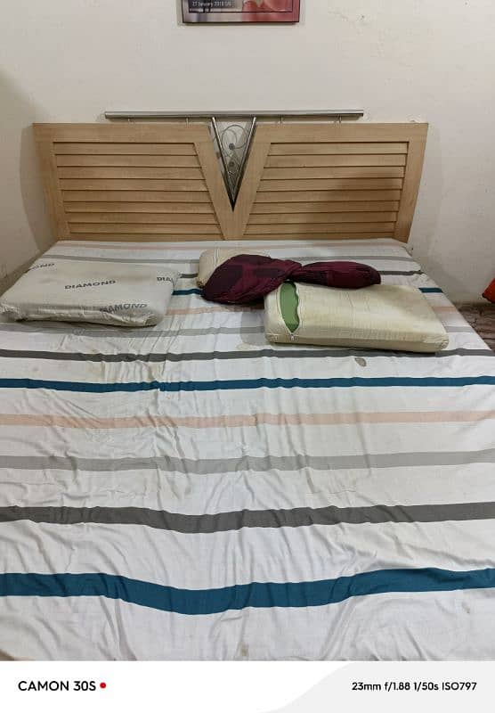 bed set and sofa and other urgent sell 0