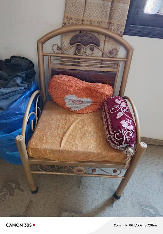 bed set and sofa and other urgent sell 4