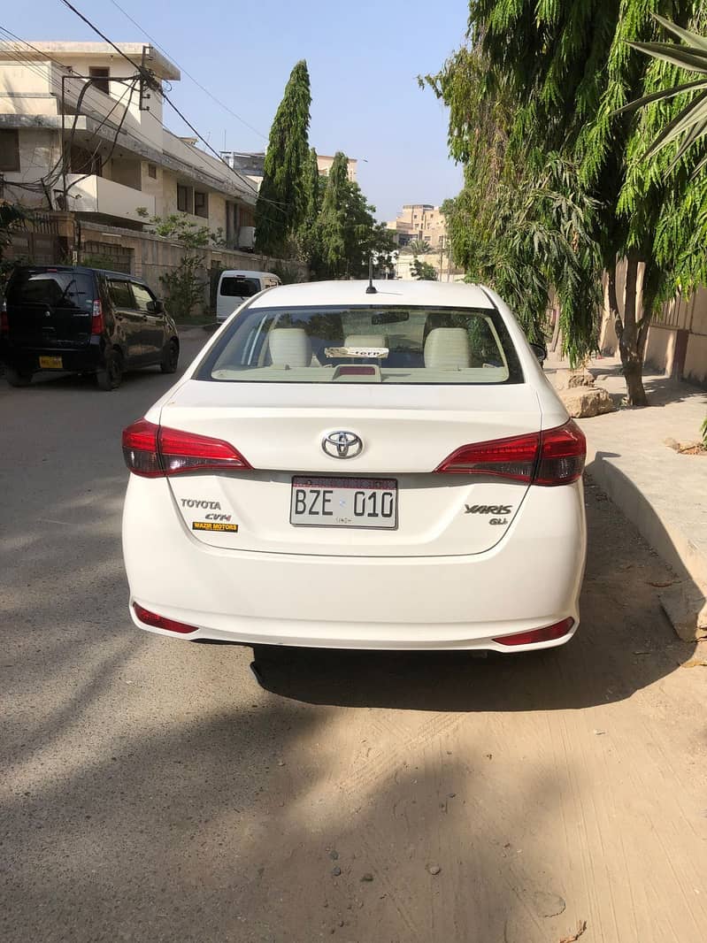 Yaris gli 2023 full original 0