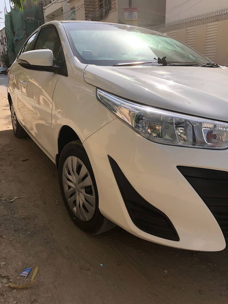 Yaris gli 2023 full original 1