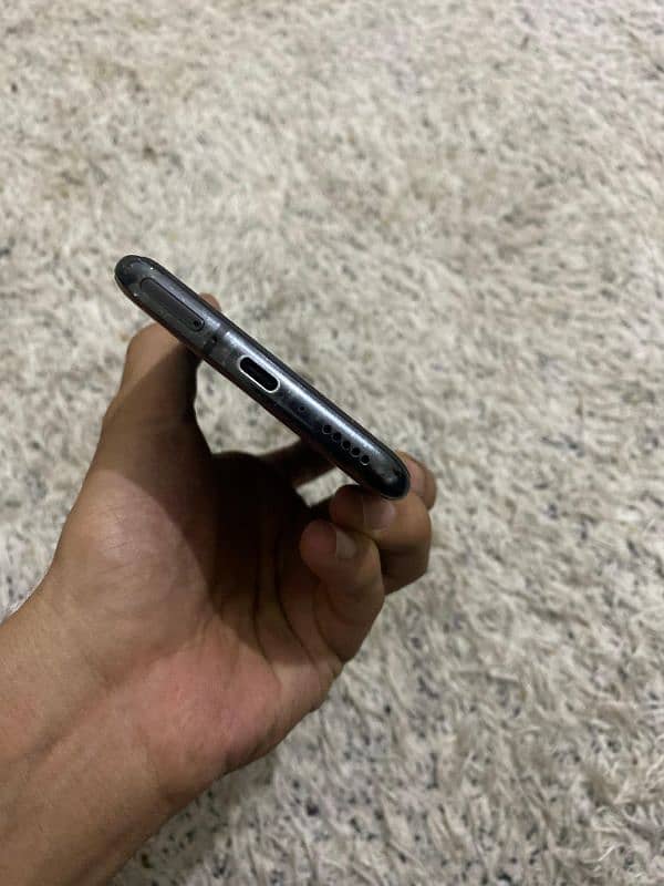one plus Maclaren Edition 1