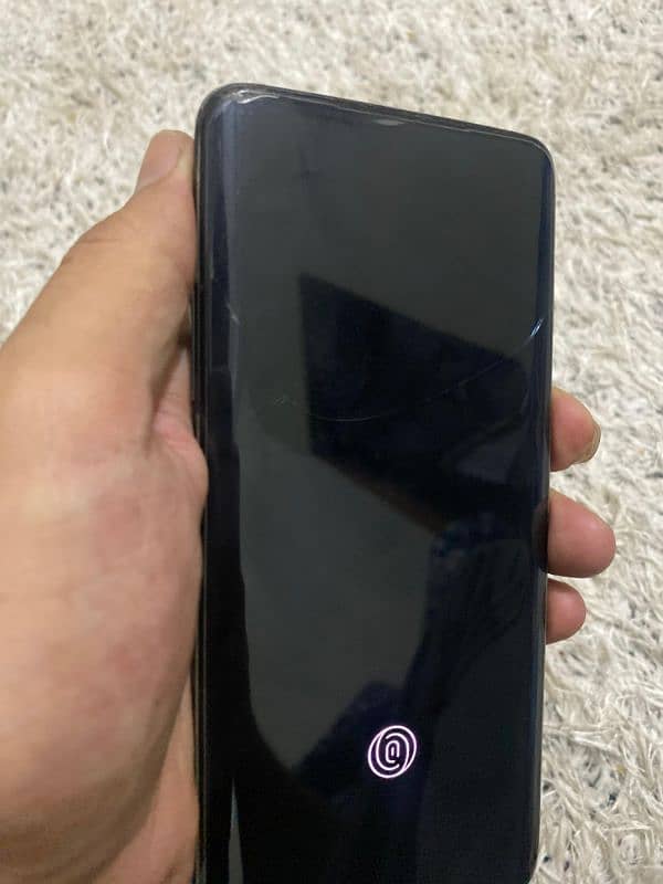 one plus Maclaren Edition 3