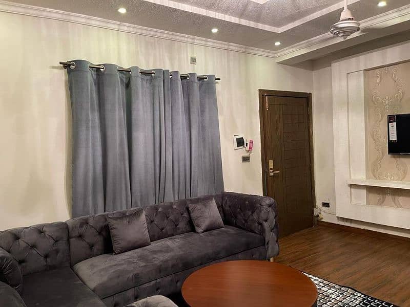 1 bed Luxury furnished apartment for rent on Daily basis 2