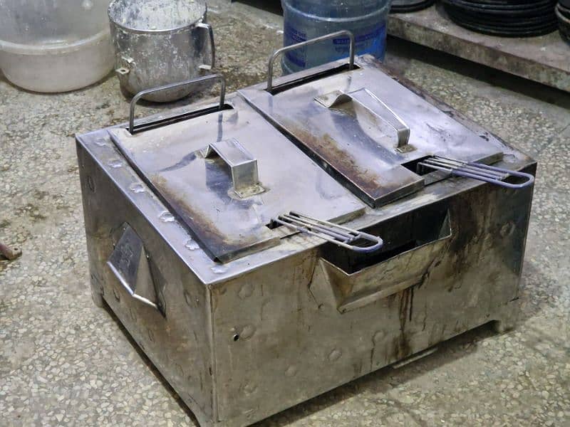 FRIES CART FRYING STOVE AND CUTTER FOR SALE 3