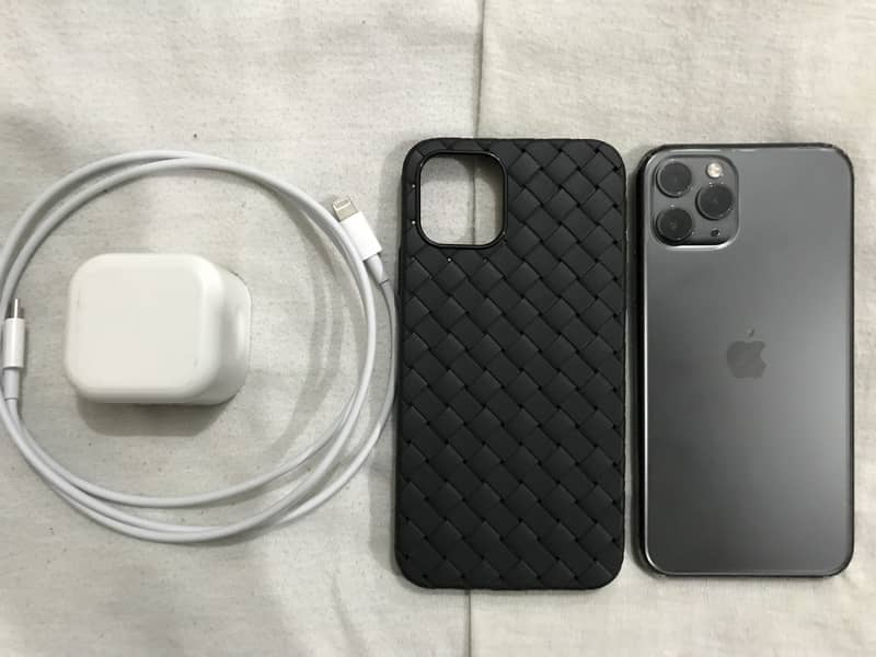 iPhone 11pro PTA Approved (Dual Sim) 0