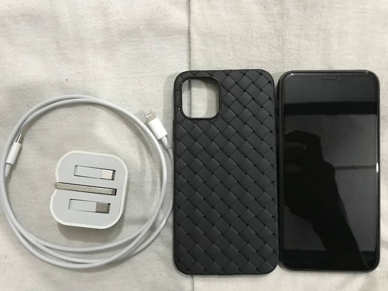 iPhone 11pro PTA Approved (Dual Sim) 1