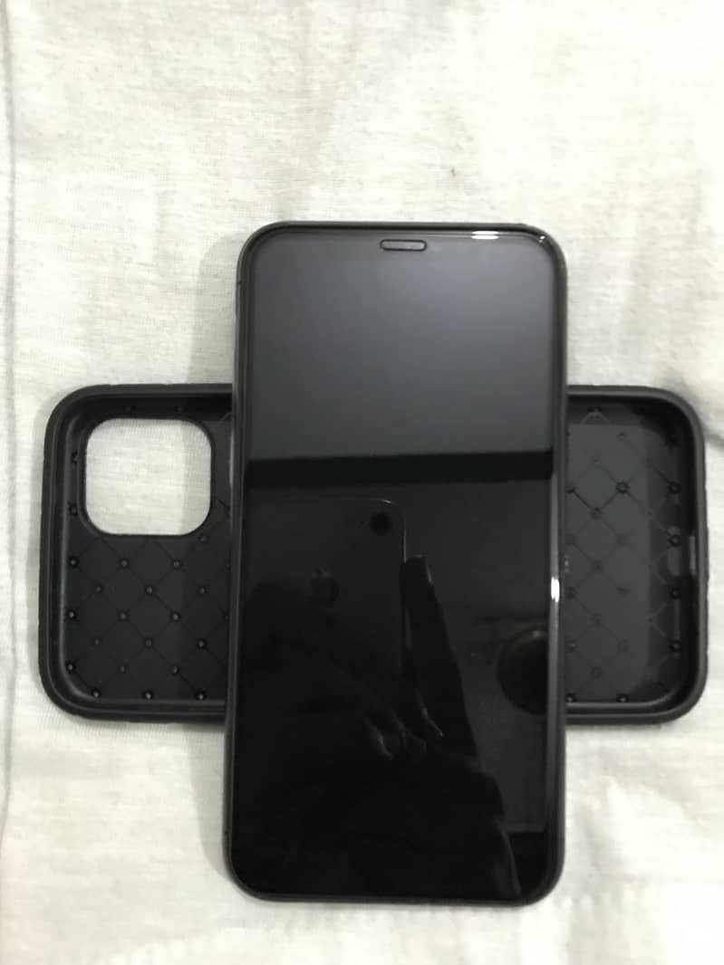 iPhone 11pro PTA Approved (Dual Sim) 2