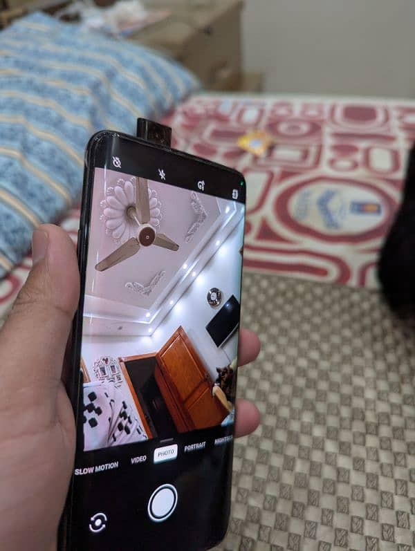 i sale my one plus because  i buy a new one 2