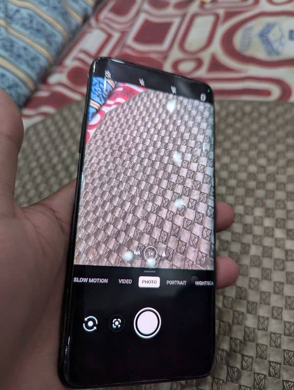 i sale my one plus because  i buy a new one 7