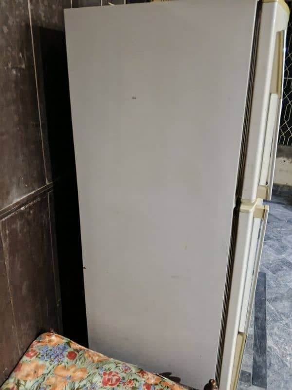 Dawlance  Fridge 3