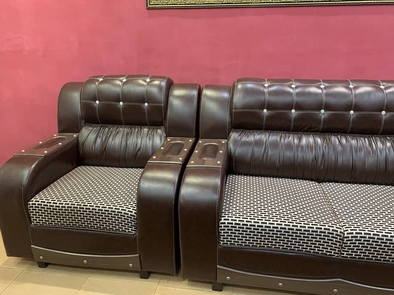 leather sofa set (brand new ) URGENT SALE 5