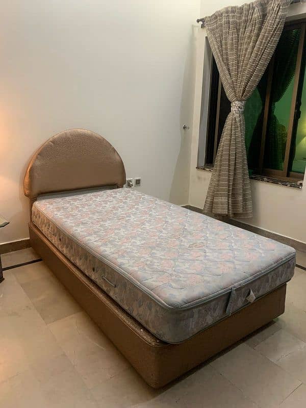 single bed 1