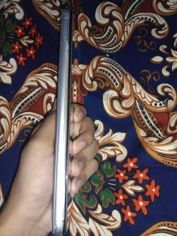 Vivo y20 phone 1