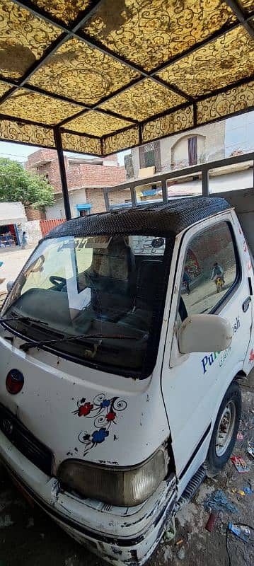 shazor dala  for sale (Toyota hiace converted) 7