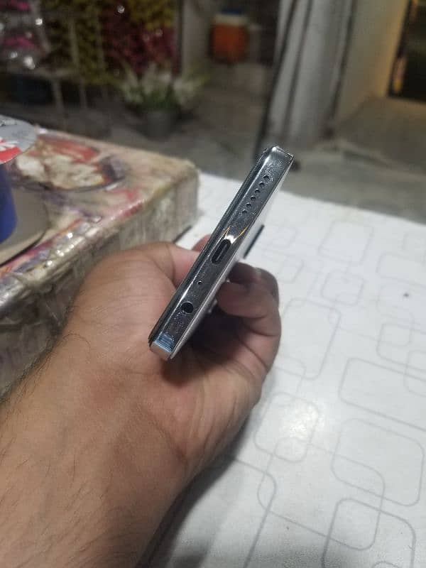 Tecno camon 20 3