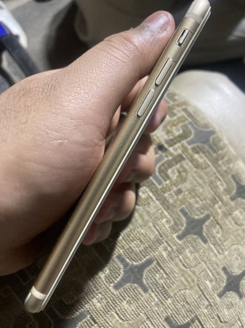 Iphone 7 128GB Official PTA Approved 5