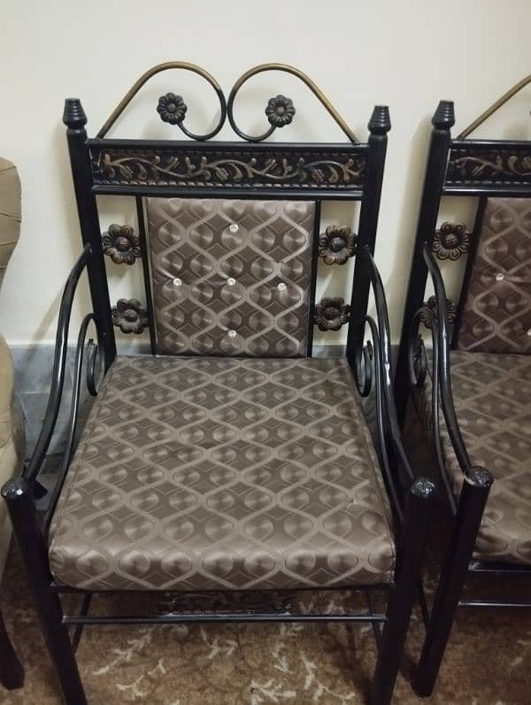 IRON SOFA CHAIRS ( WITH SIDE TABLES) FOR SALE 2
