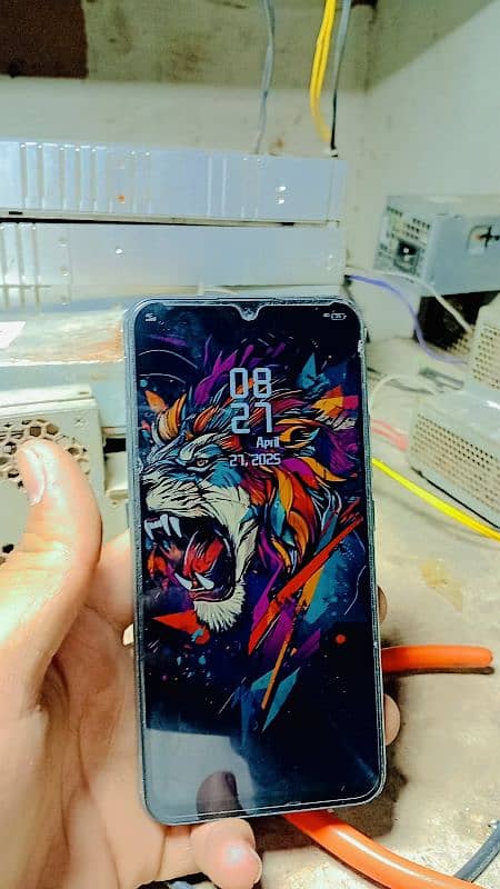 8.  ram 256gb hard. 5000mh battery. 100%. okay 2