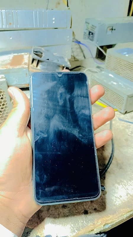 8.  ram 256gb hard. 5000mh battery. 100%. okay 4