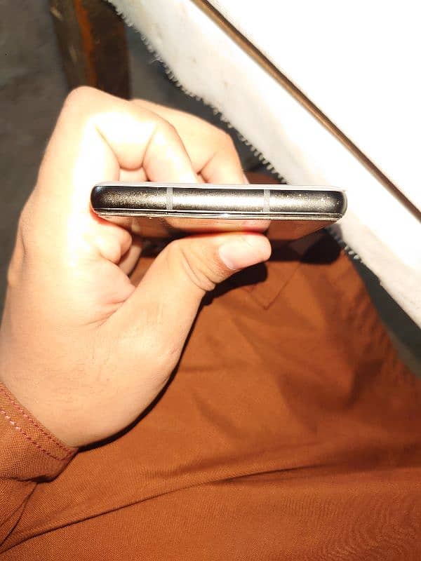 Google pixel 6a EXCHANGE POSSIBLE 5