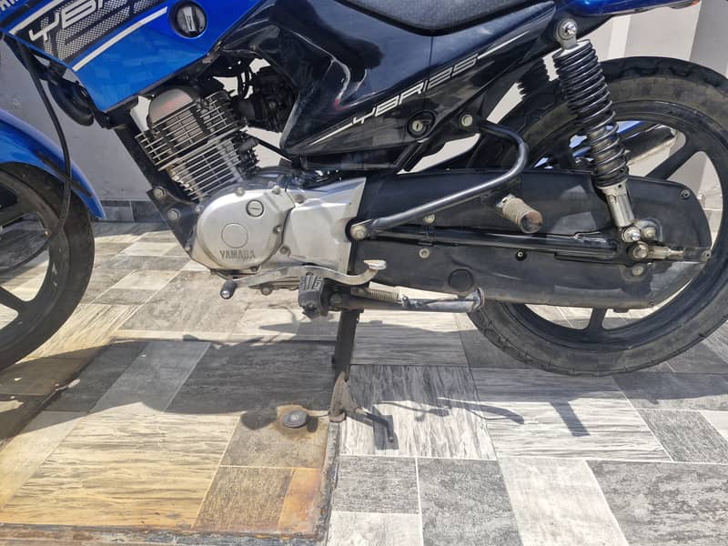 Yamaha YBR 125 0